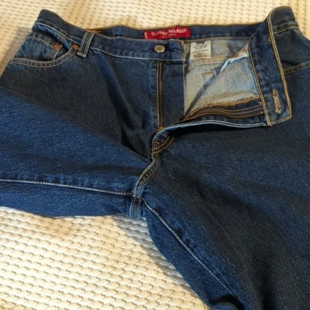Levi's Classic relaxed 550 cotton jeans size 16